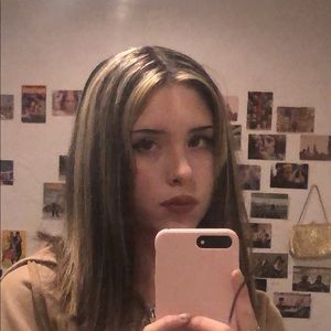 Meet your Posher, Karina